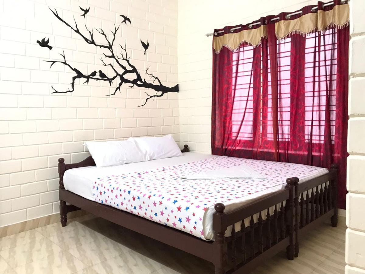 Cloud Nine Inside Hotel Varkala Exterior photo