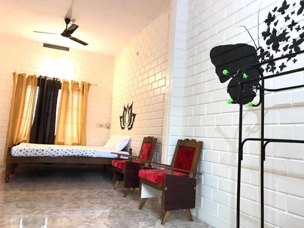 Cloud Nine Inside Hotel Varkala Exterior photo